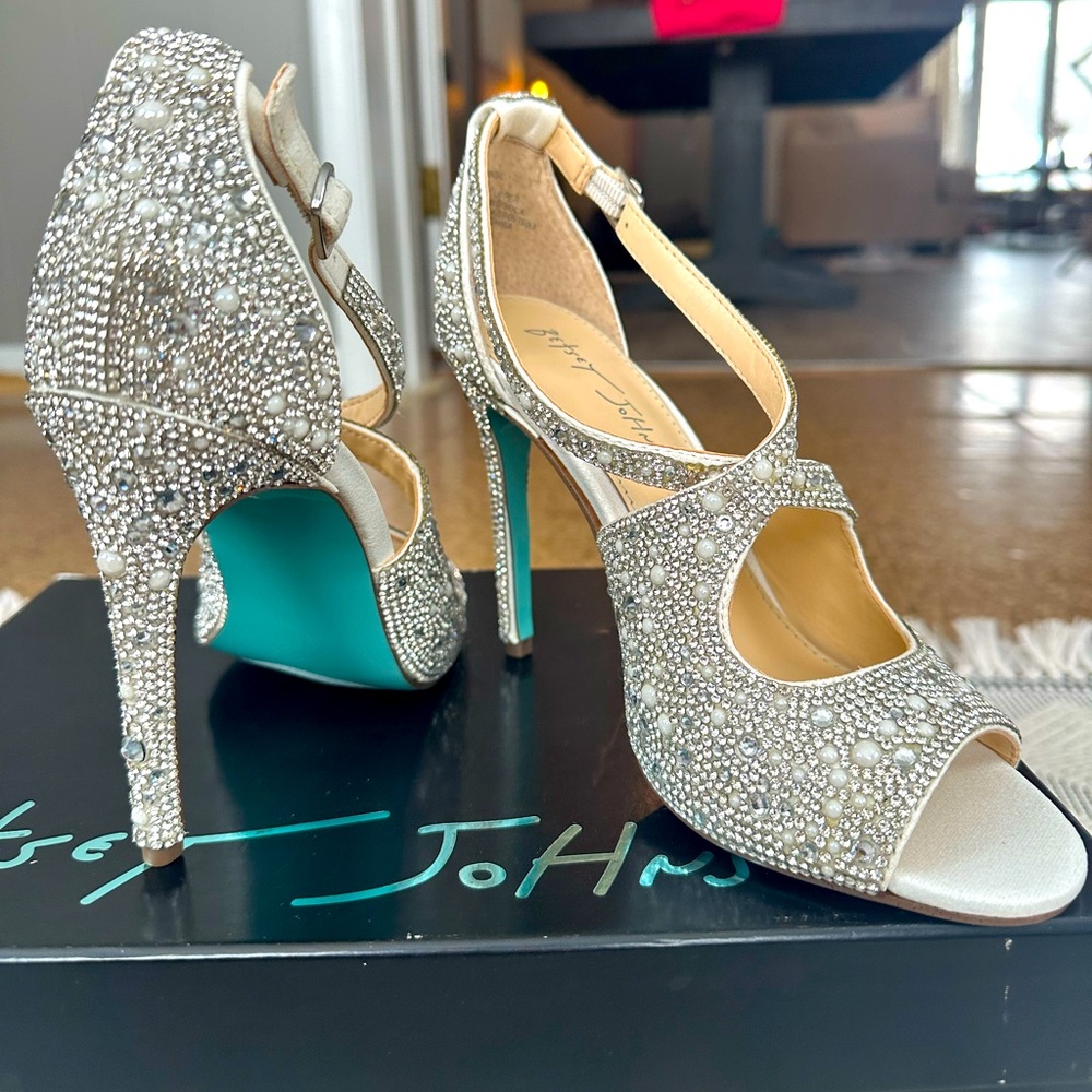Betsey Johnson size 6.5 diamond heels. Never worn before.
